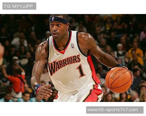 武圣称赞JJ与东里展现白人力量小里若落选全明星或因政治正确因素